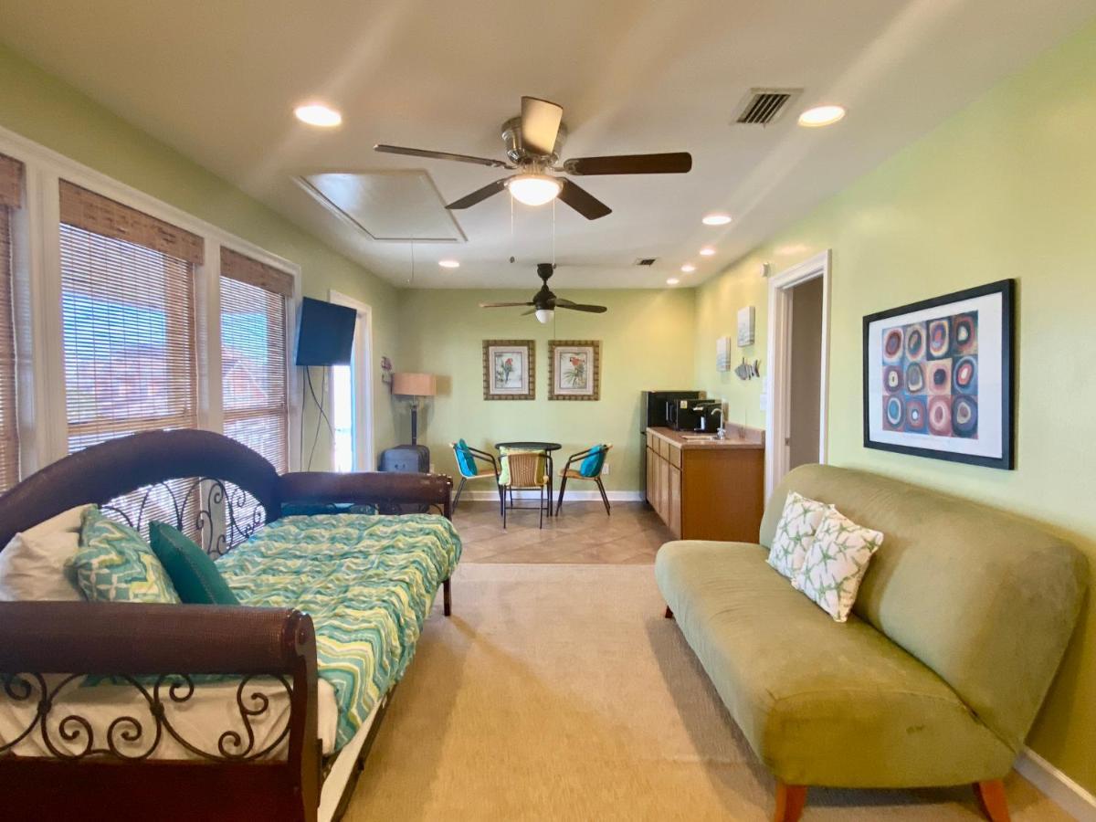 Pelican Pass By Albvr - Great Home On Little Lagoon And Just Steps To The Beach Gulf Shores Extérieur photo